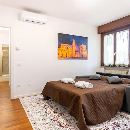 Picasso Residency Near Parma's Finest Gems Apartmán *
