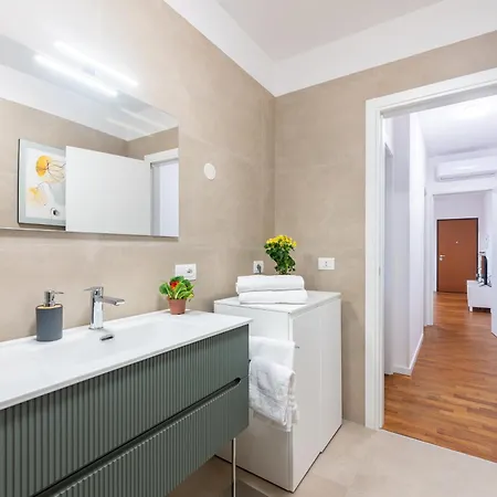 公寓 Picasso Residency Near Parma's Finest Gems