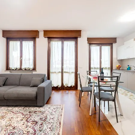 Picasso Residency Near Parma's Finest Gems 公寓 帕爾馬