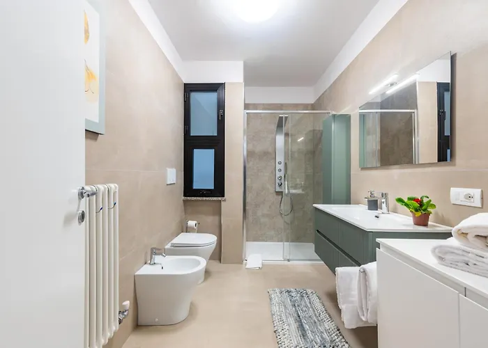 Picasso Residency Near Parma's Finest Gems * Πάρμα