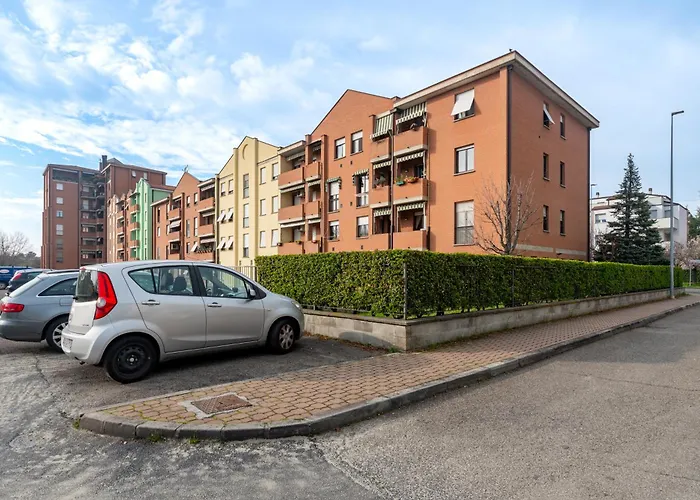 Picasso Residency Near Parma's Finest Gems * Πάρμα